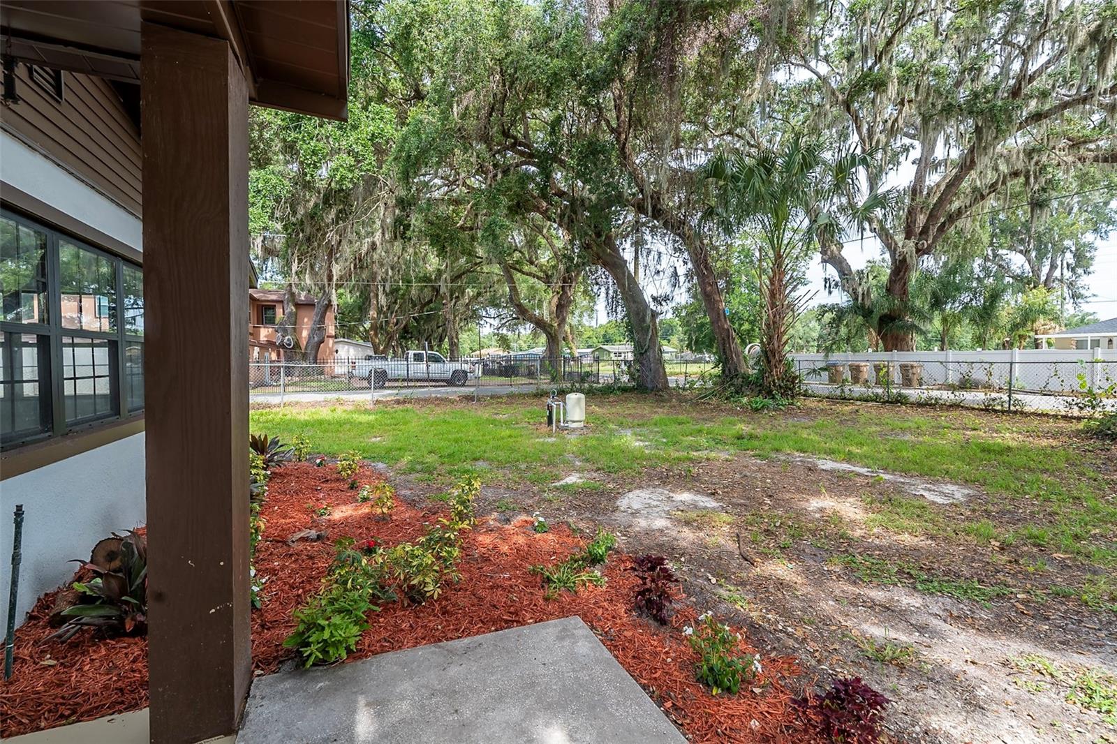 ACREAGE & UNREC - Residential