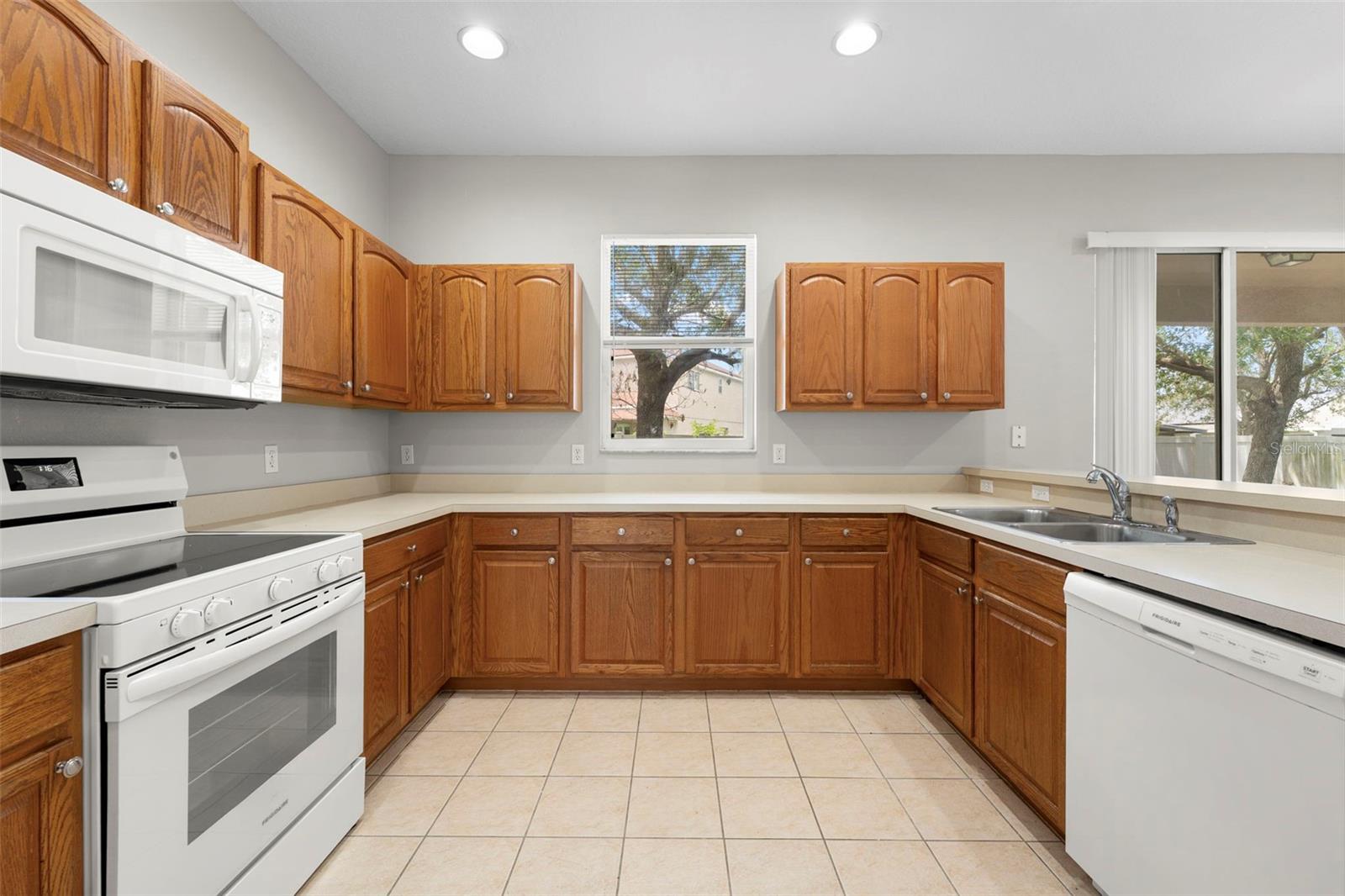 CYPRESS BEND - Residential