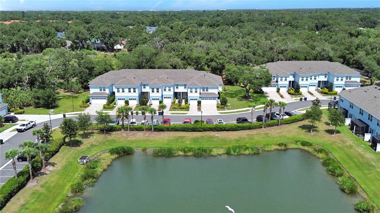 SIENNA PARK TOWNHOMES AT UNIVERSITY - Residential