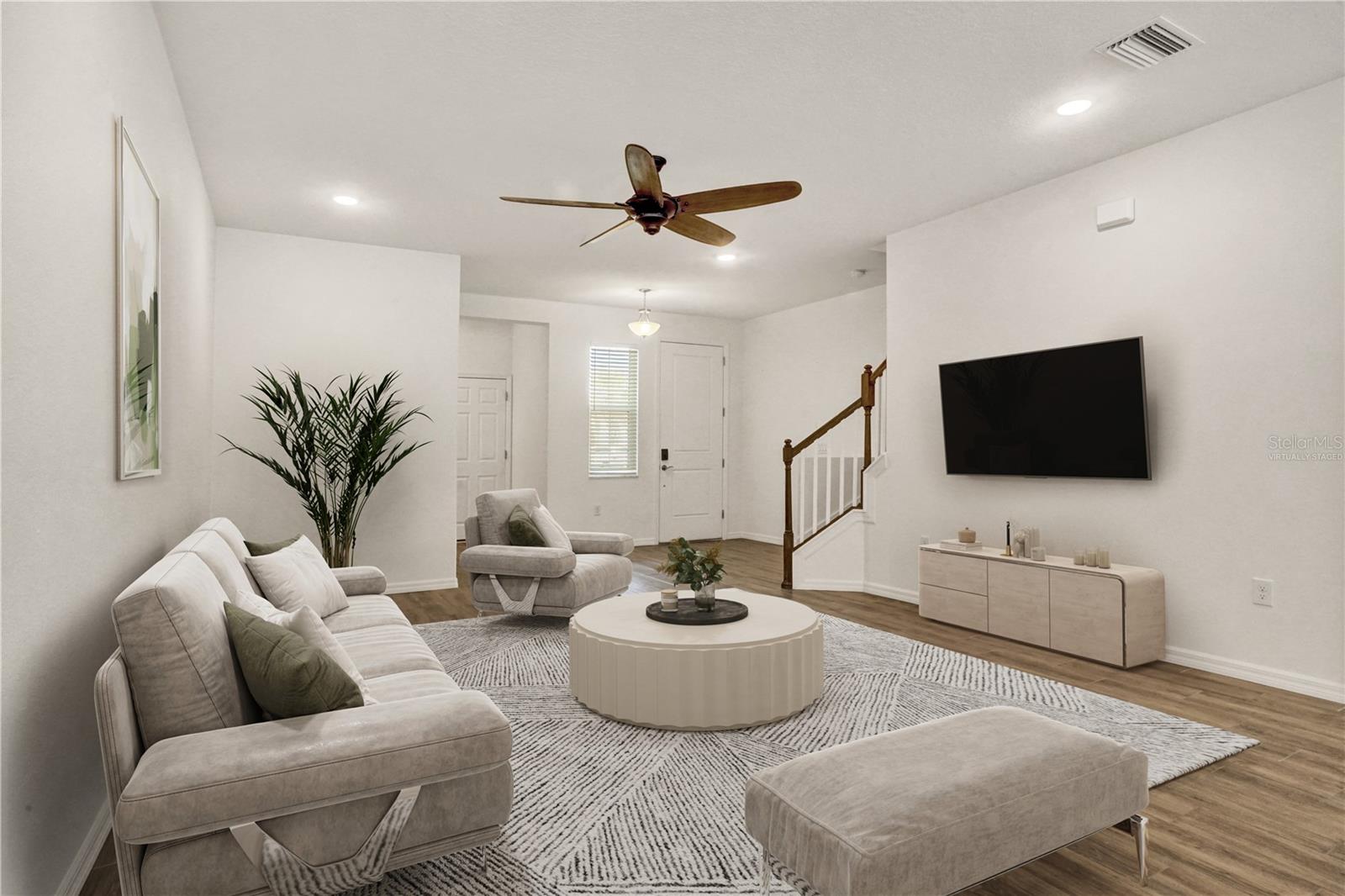 SIENNA PARK TOWNHOMES AT UNIVERSITY - Residential