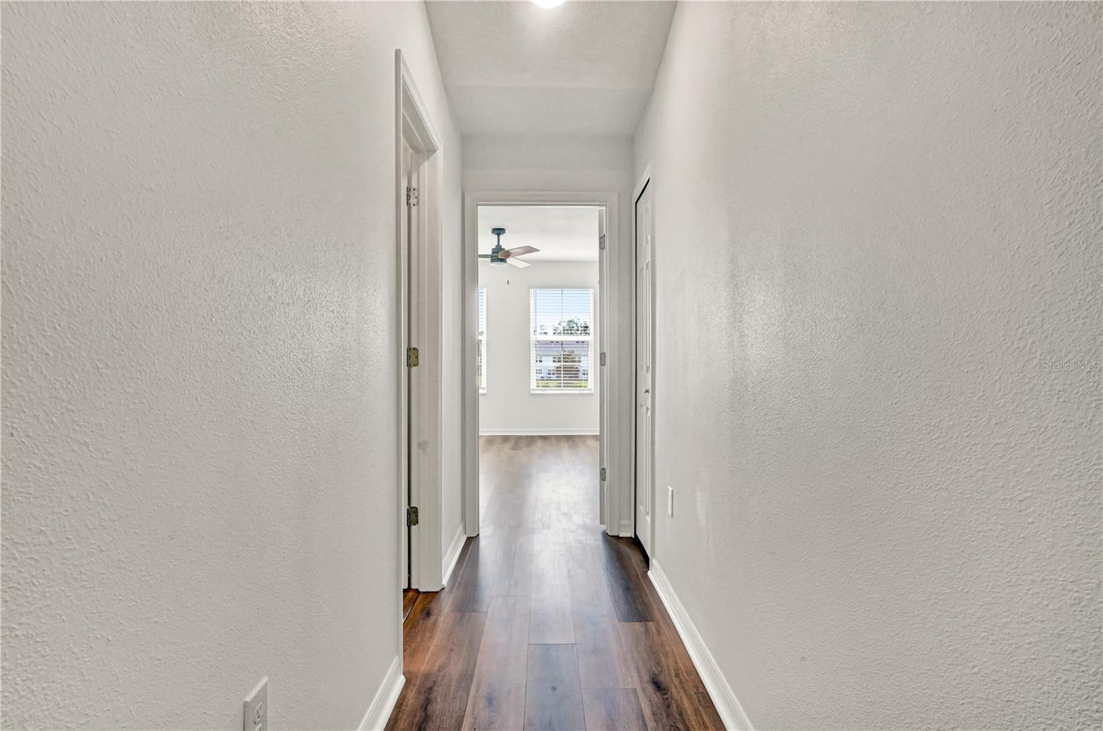 SIENNA PARK TOWNHOMES AT UNIVERSITY - Residential