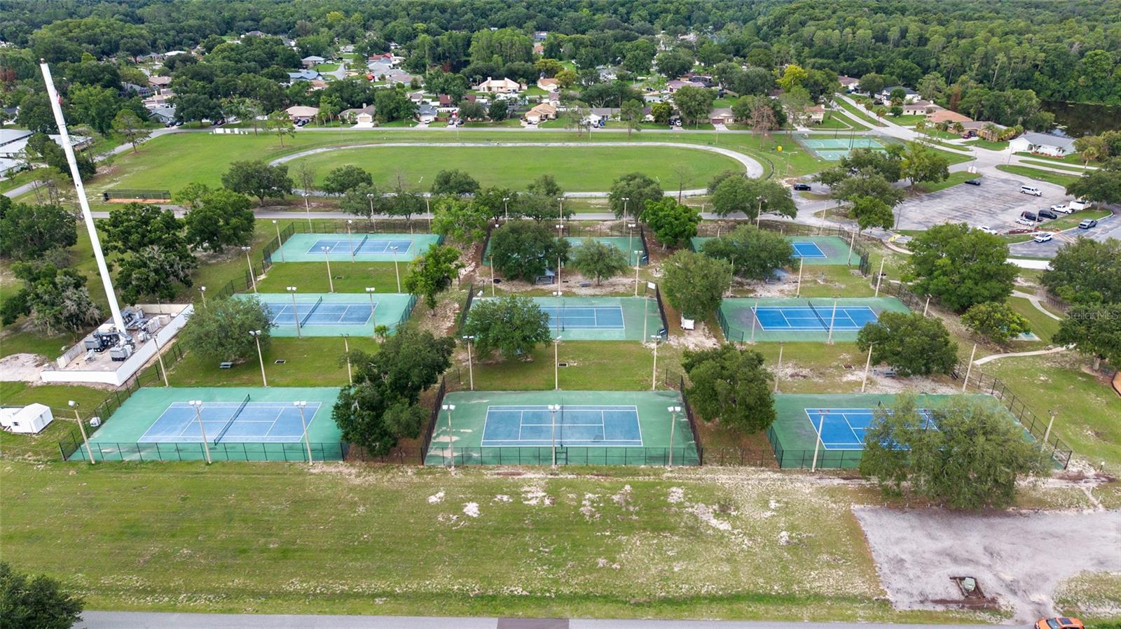 LAKE PADGETT ESTATES - Residential