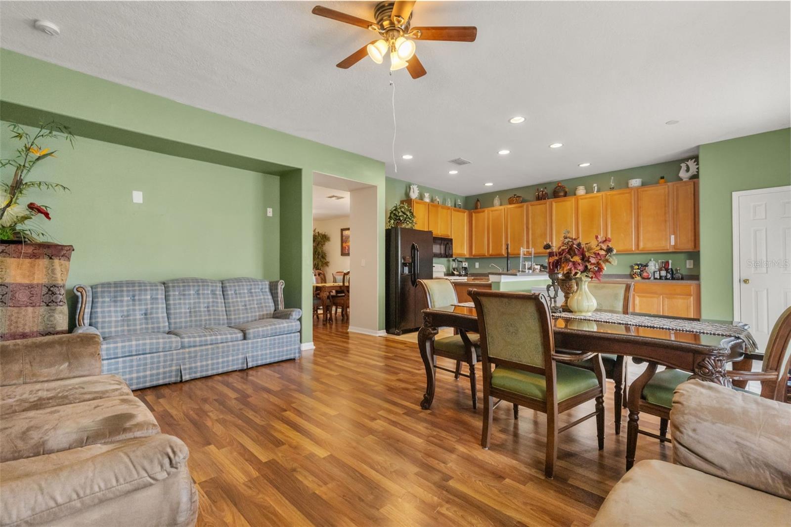 BLACKSTONE AT BAY PARK - Residential