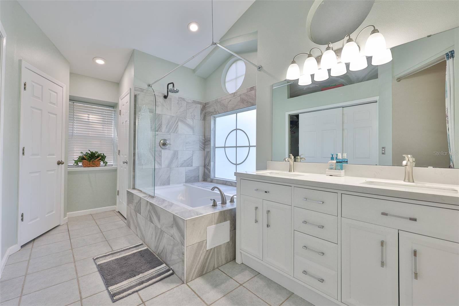 WALDEN LAKE UNIT 33 1 PH B - Residential