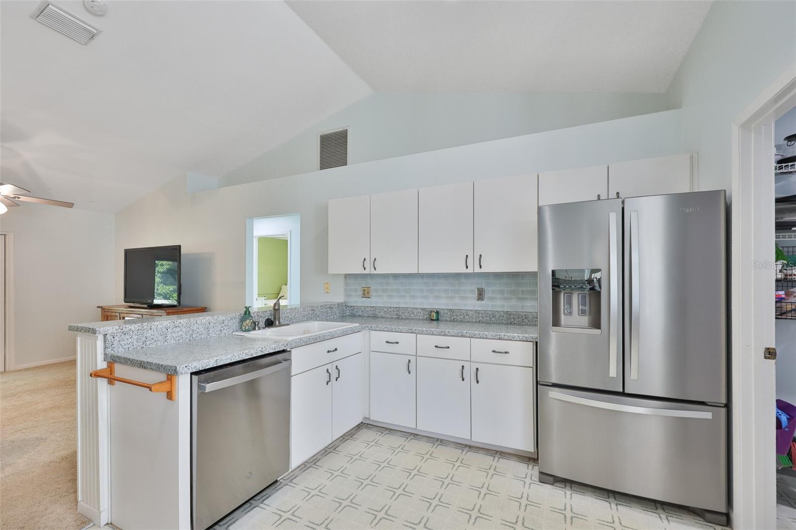 WALDEN LAKE UNIT 33 1 PH B - Residential