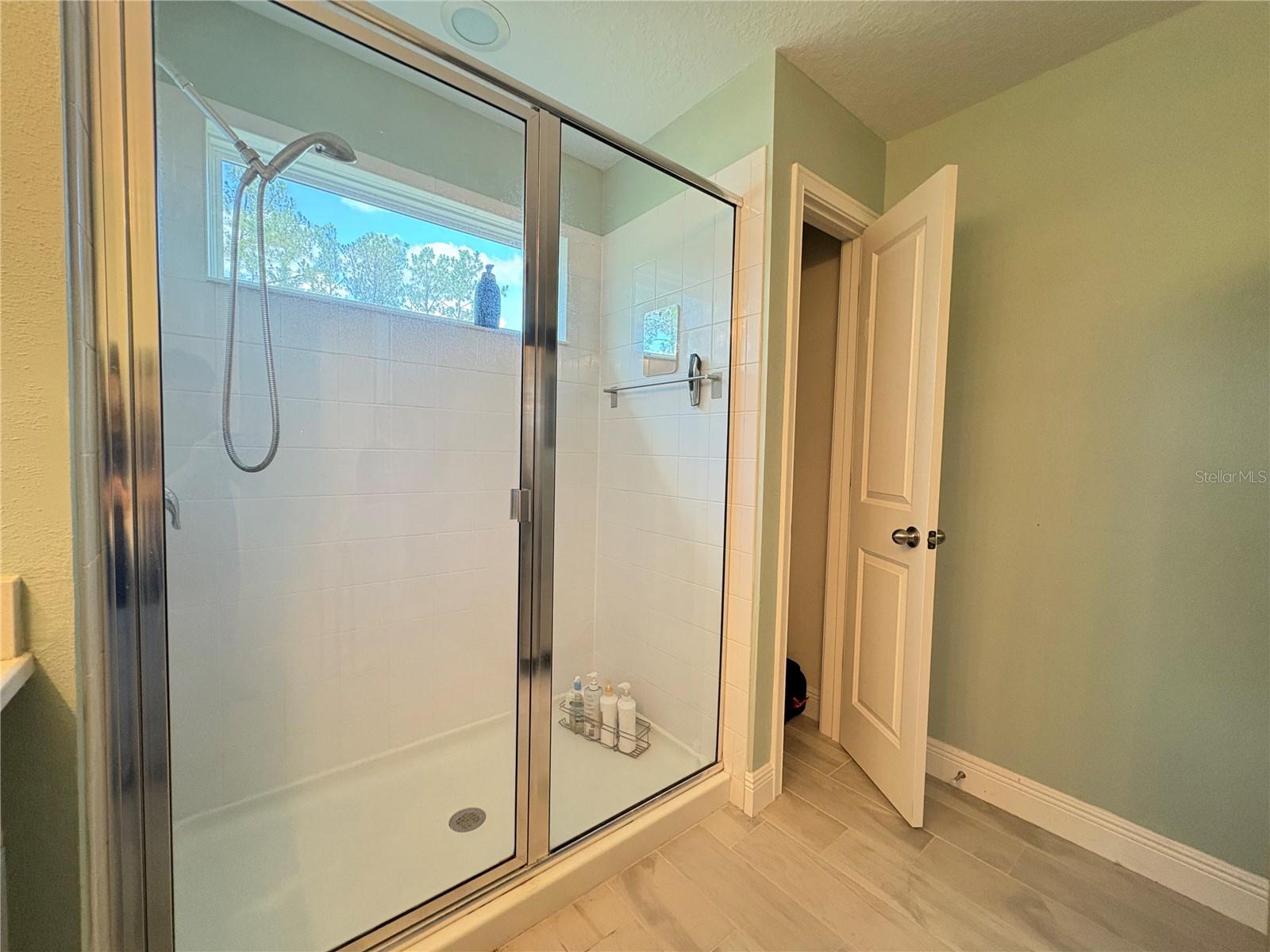SONATA PH 1 - Residential Lease
