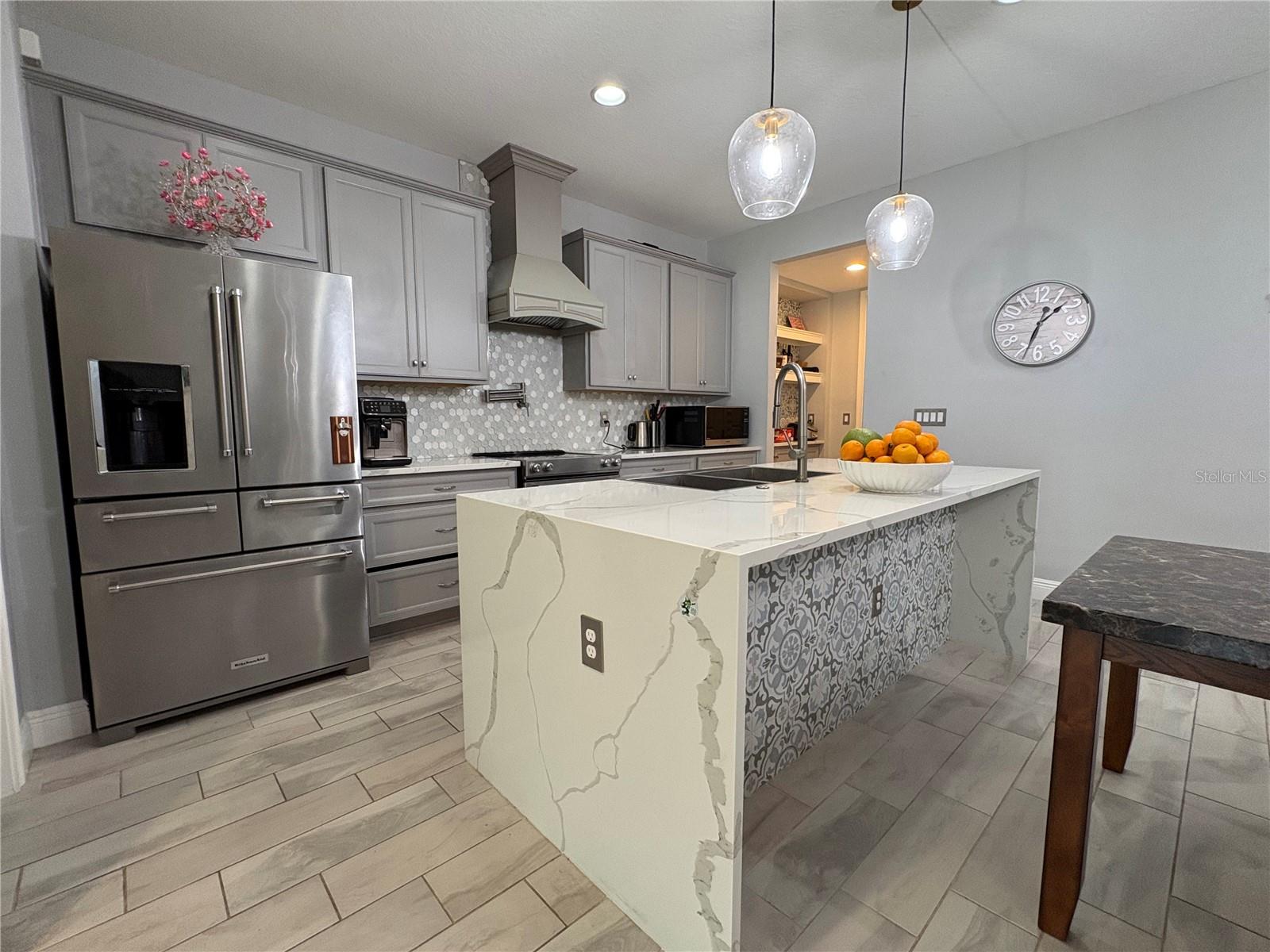 SONATA PH 1 - Residential Lease