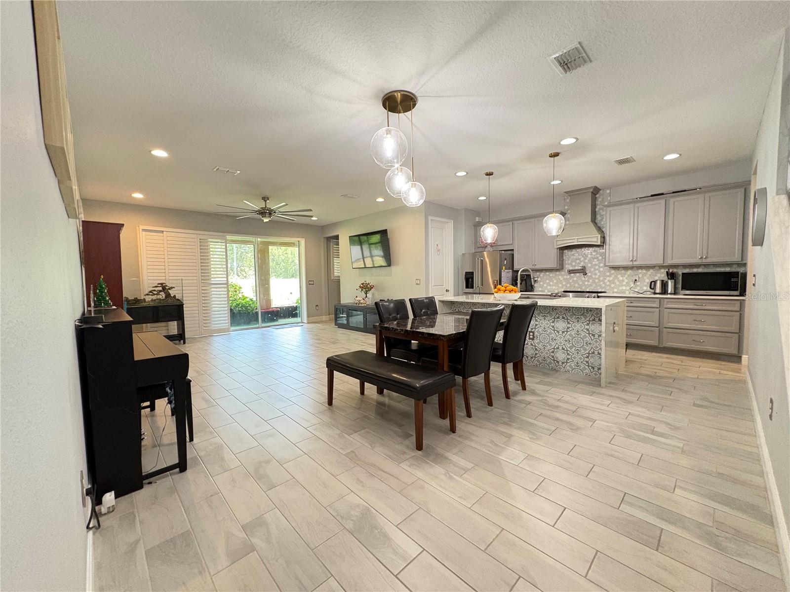SONATA PH 1 - Residential Lease
