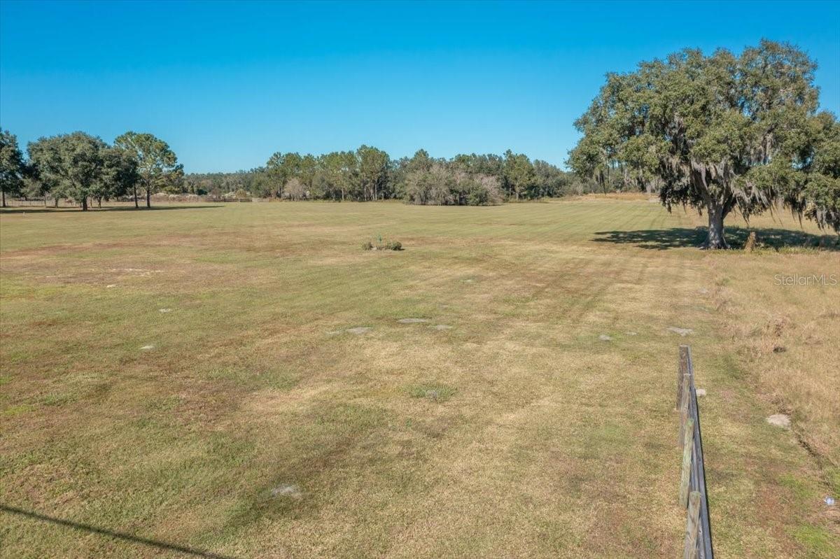 ACREAGE - Land