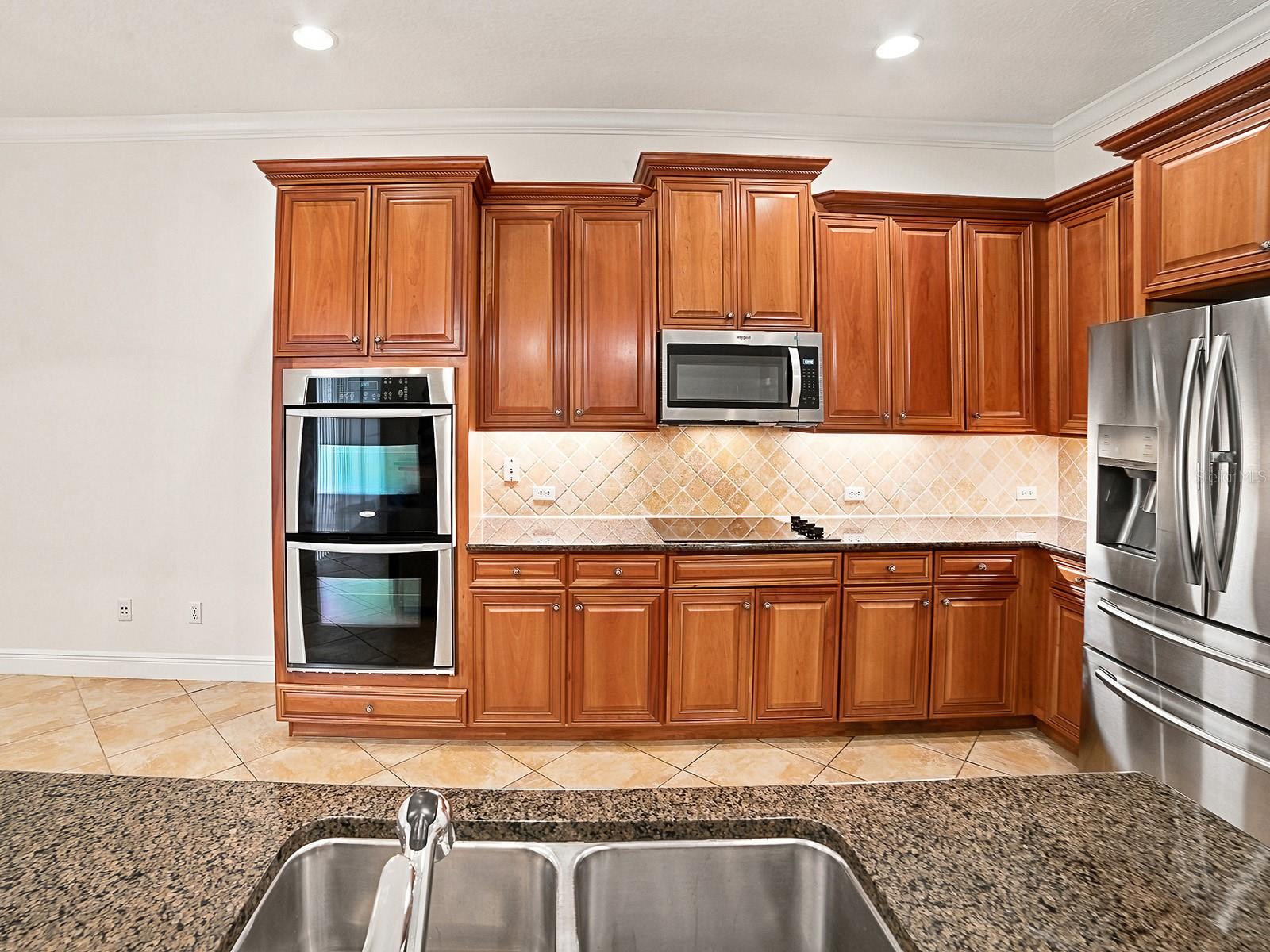 ENCLAVE AT MAITLAND A-F - Residential