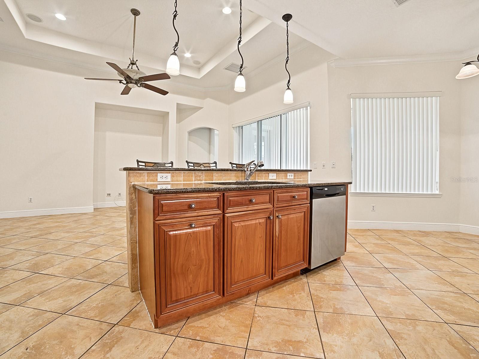 ENCLAVE AT MAITLAND A-F - Residential