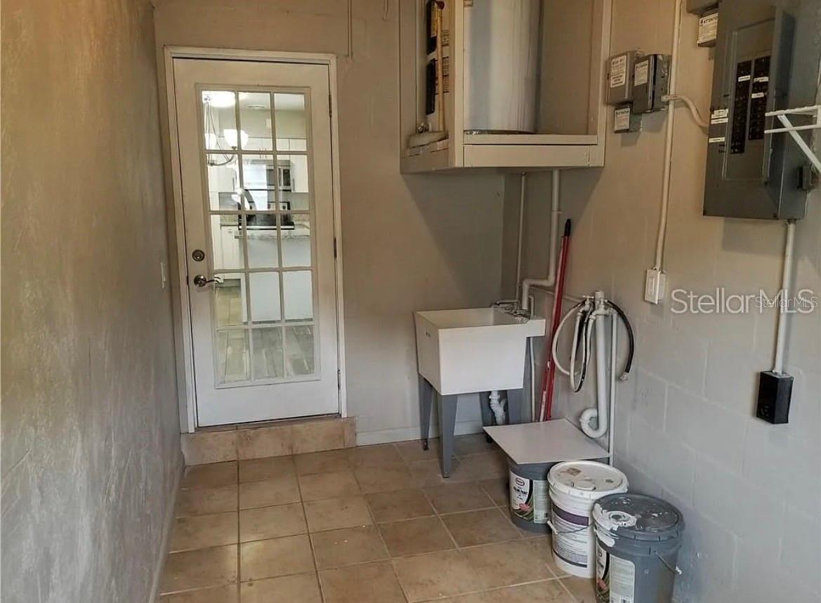 MONTEREY HEIGHTS 1ST ADD - Residential