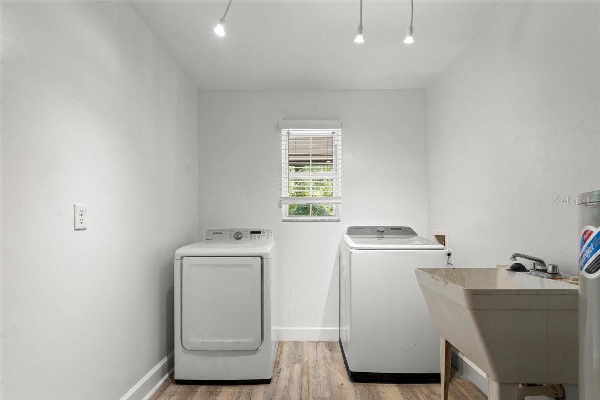 UNIT 5 SPRING RIDGE SUB - Residential