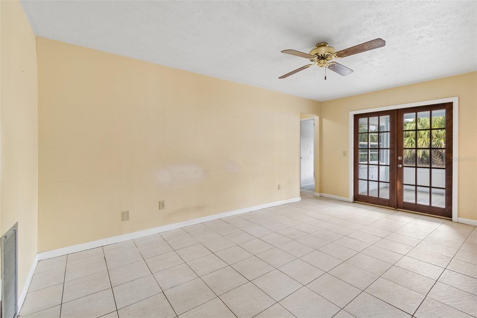 SUGARWOOD GROVE - Residential