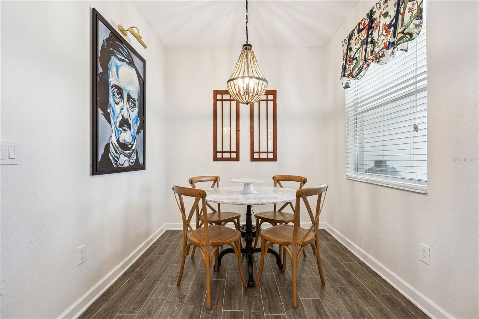 PANTHER VIEW - Residential