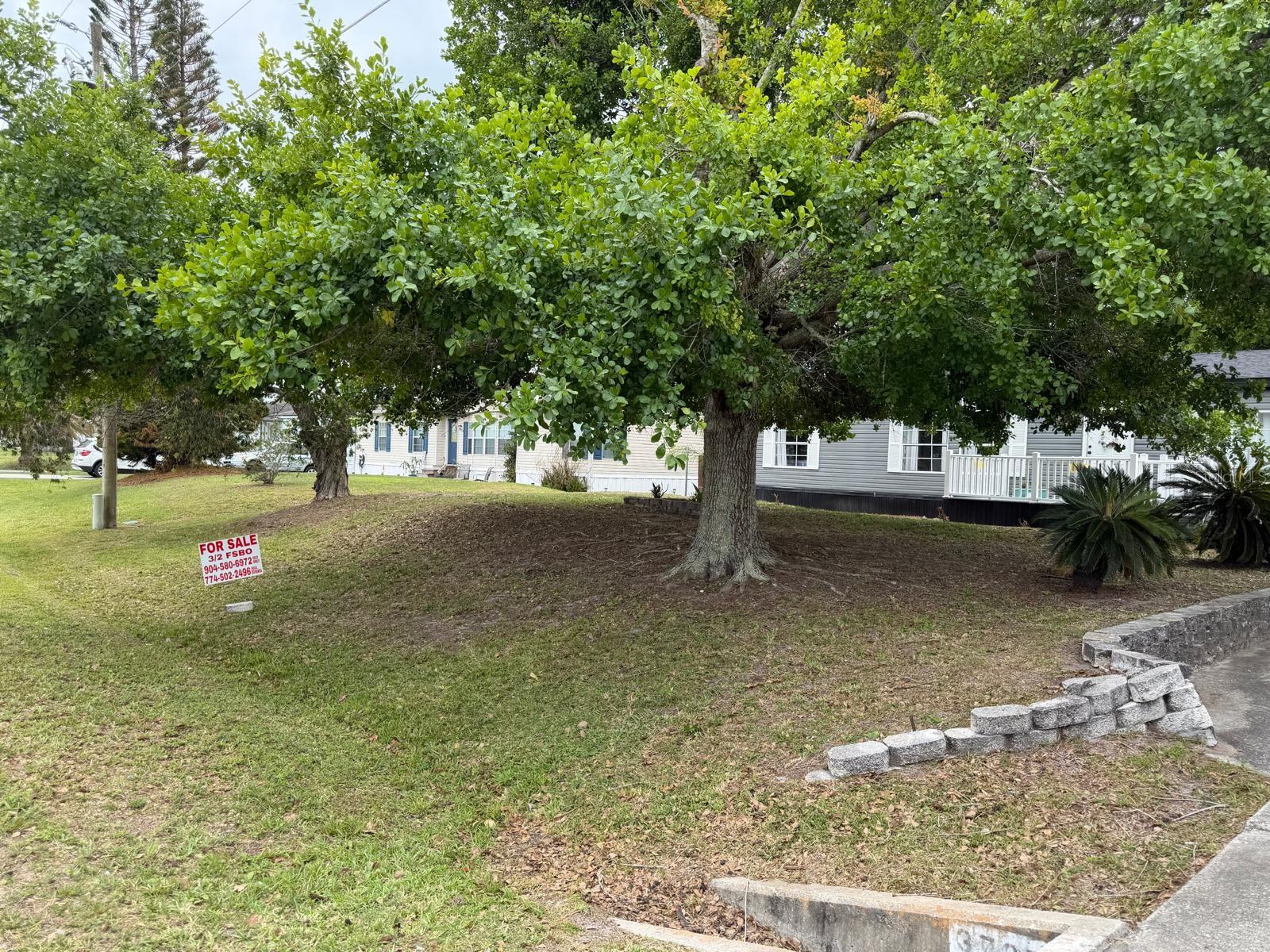 SILVER LAKE ESTATES - Residential