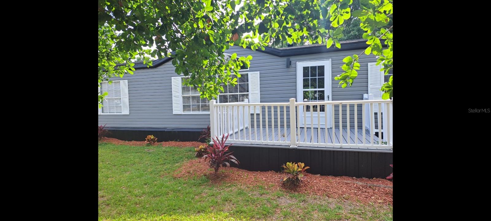 SILVER LAKE ESTATES - Residential