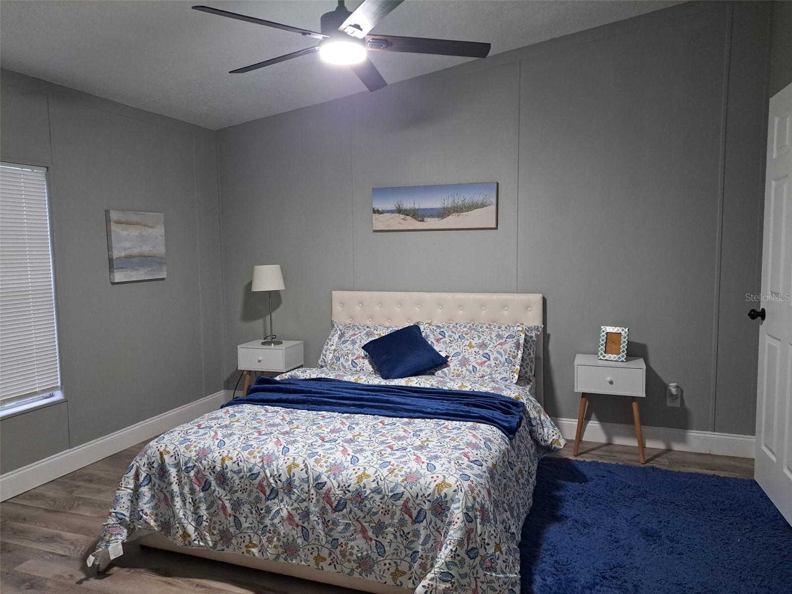SILVER LAKE ESTATES - Residential
