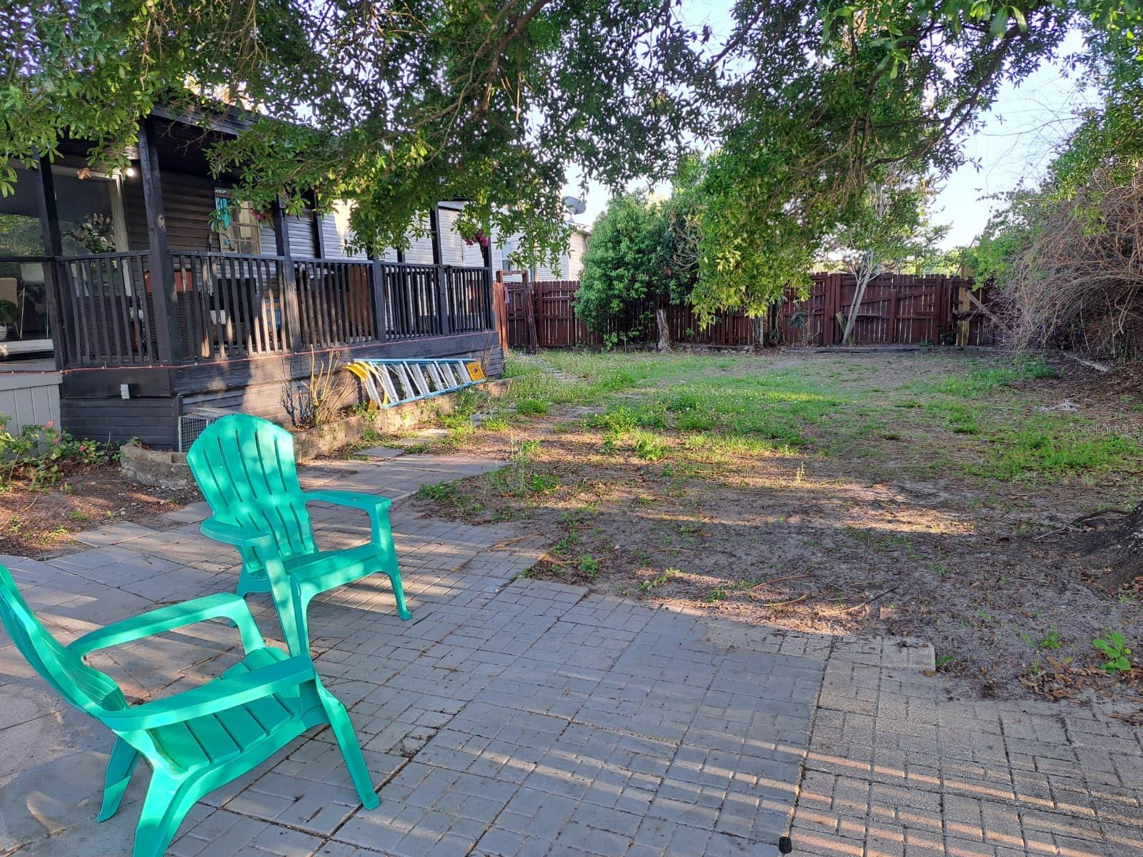 SILVER LAKE ESTATES - Residential