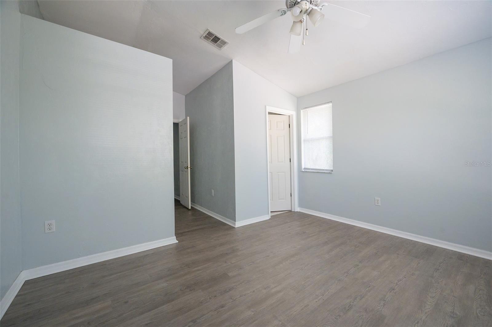 KENSINGTON PARK - Residential Lease
