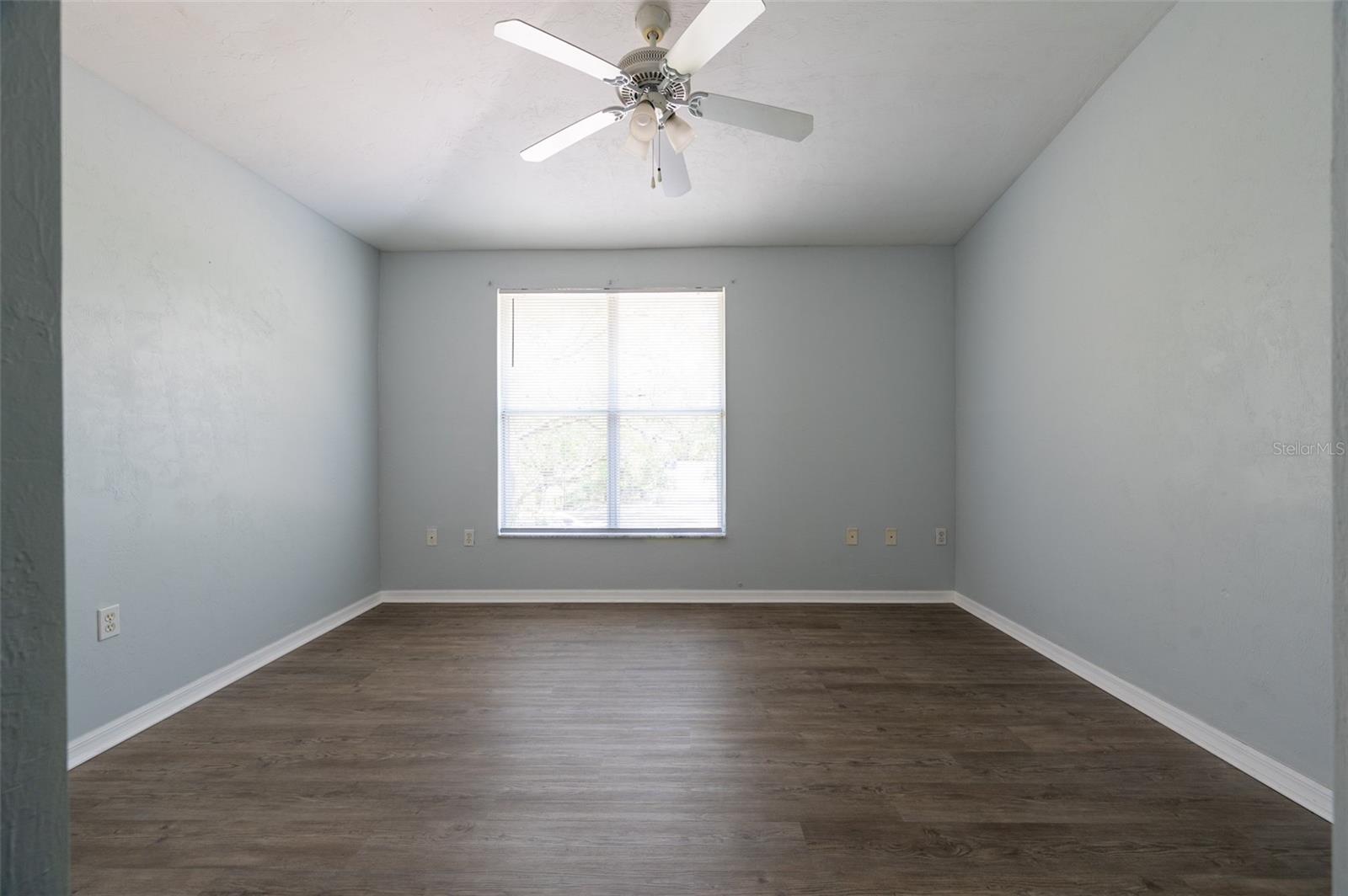 KENSINGTON PARK - Residential Lease