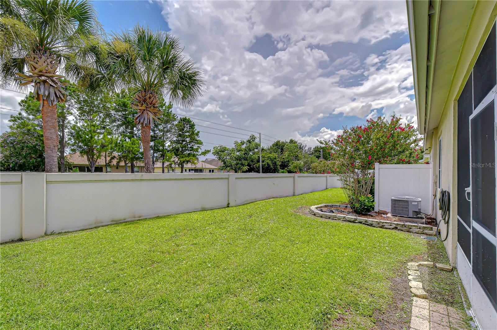 MEADOW POINTE 03 PH 01 UNIT 1C-1 - Residential
