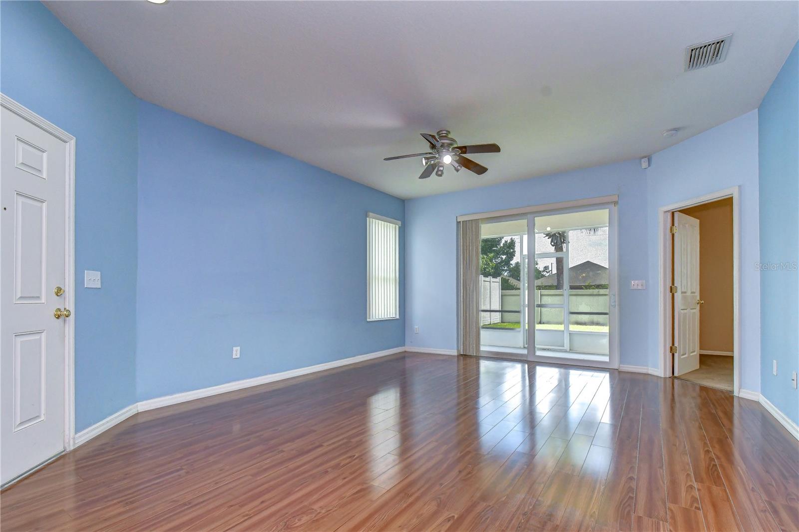 MEADOW POINTE 03 PH 01 UNIT 1C-1 - Residential