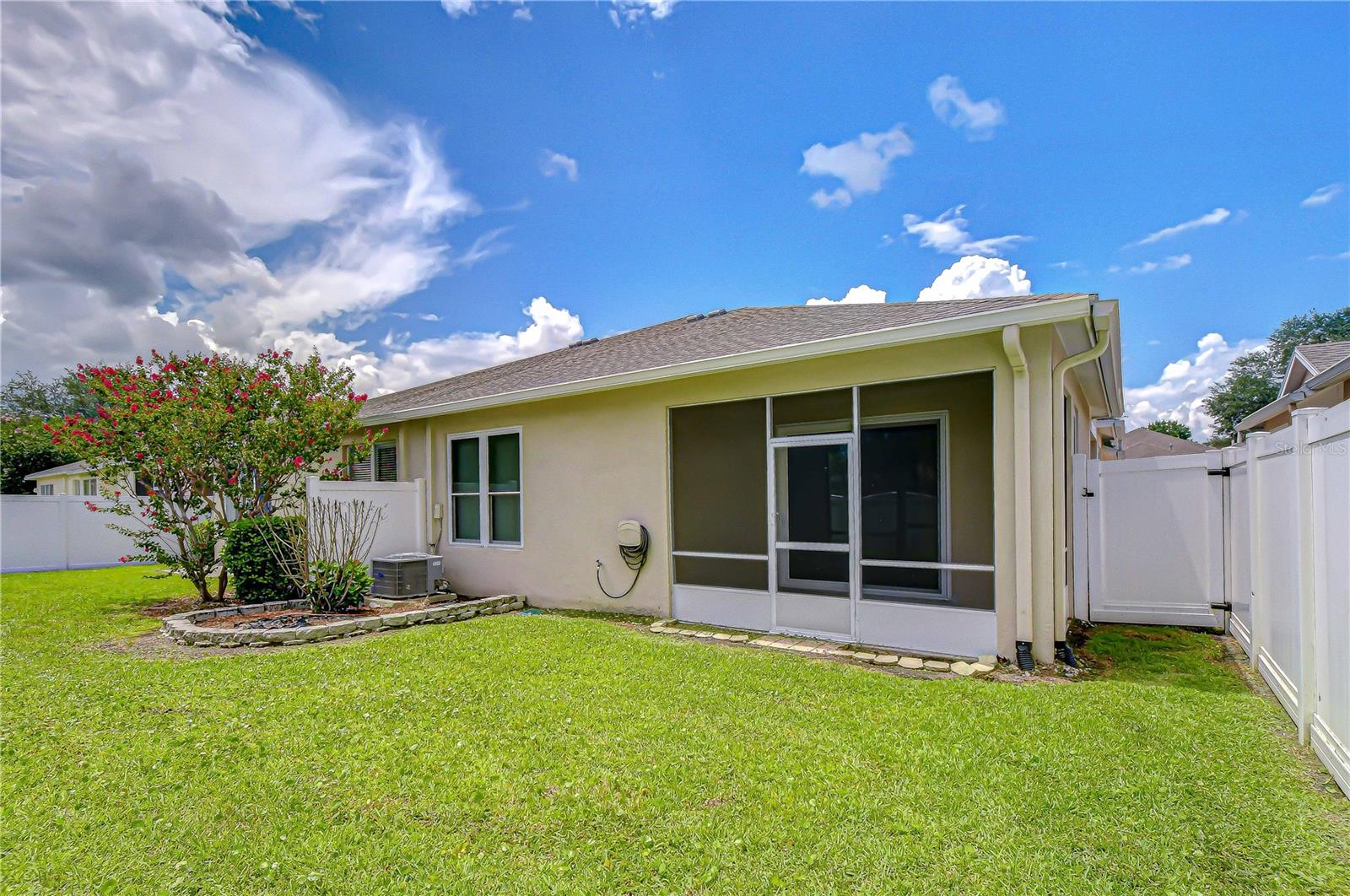 MEADOW POINTE 03 PH 01 UNIT 1C-1 - Residential