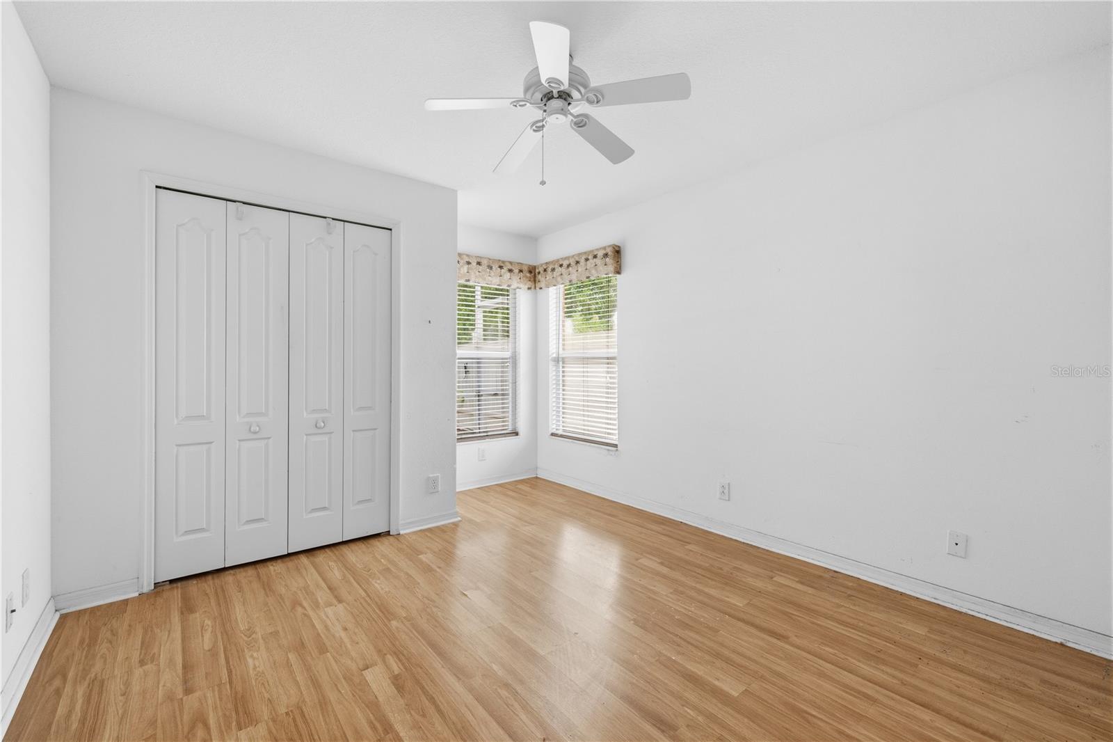 HIDDEN OAKS PLACE - Residential