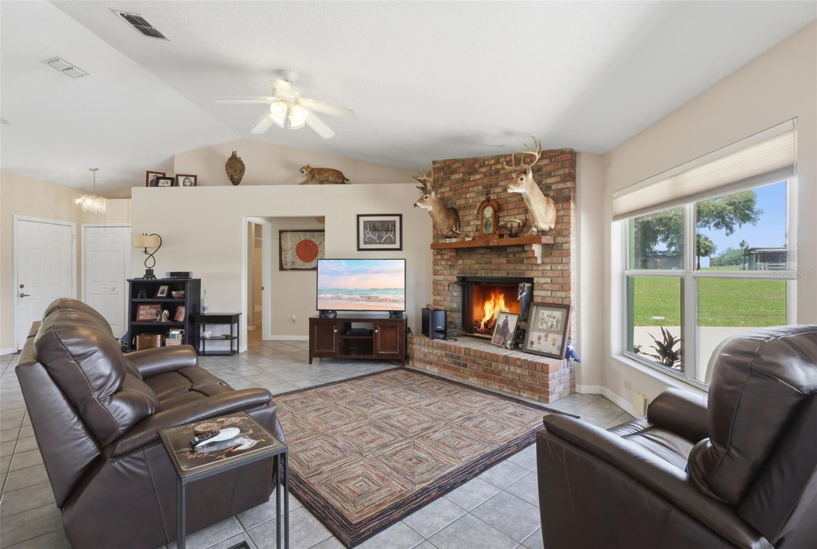 ACREAGE & UNREC - Residential