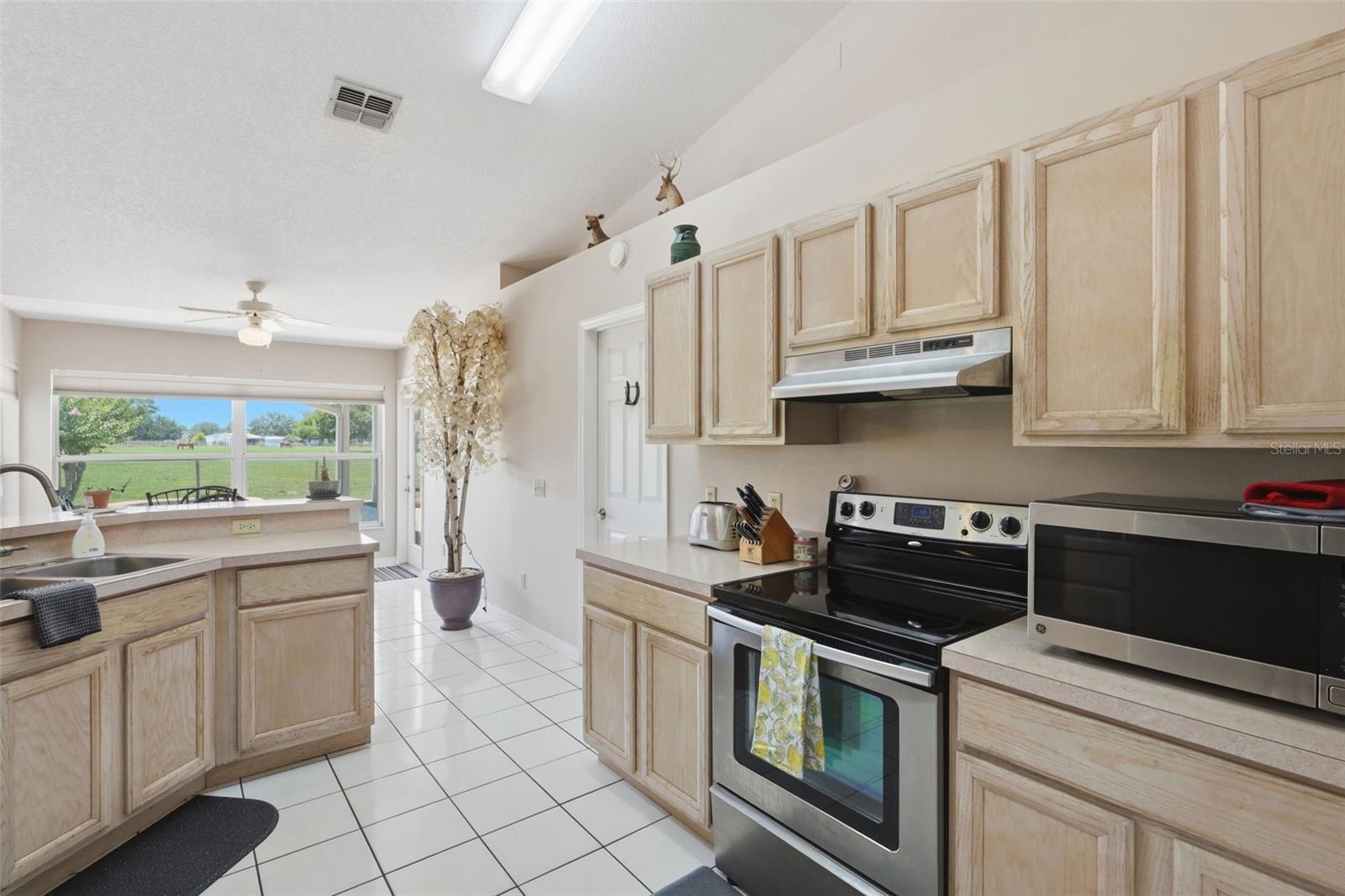 ACREAGE & UNREC - Residential