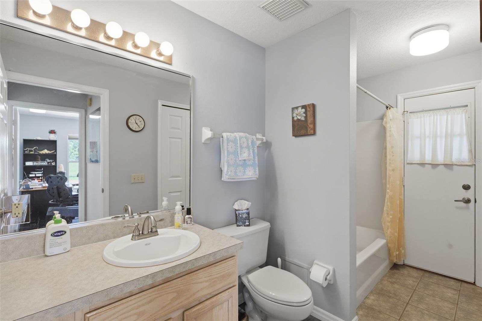 ACREAGE & UNREC - Residential
