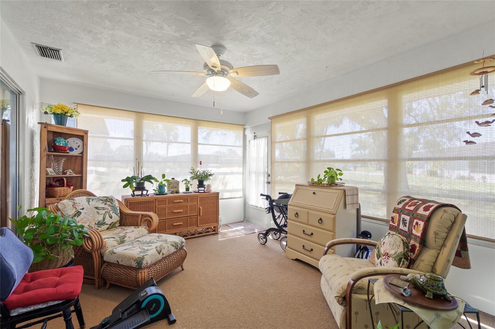 GLEN OAKS RIDGE VILLAS 2 - Residential