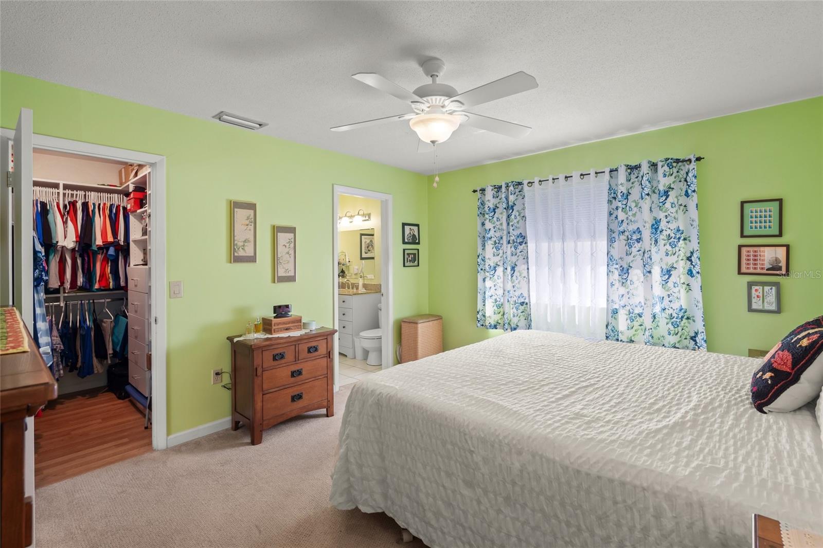 GLEN OAKS RIDGE VILLAS 2 - Residential
