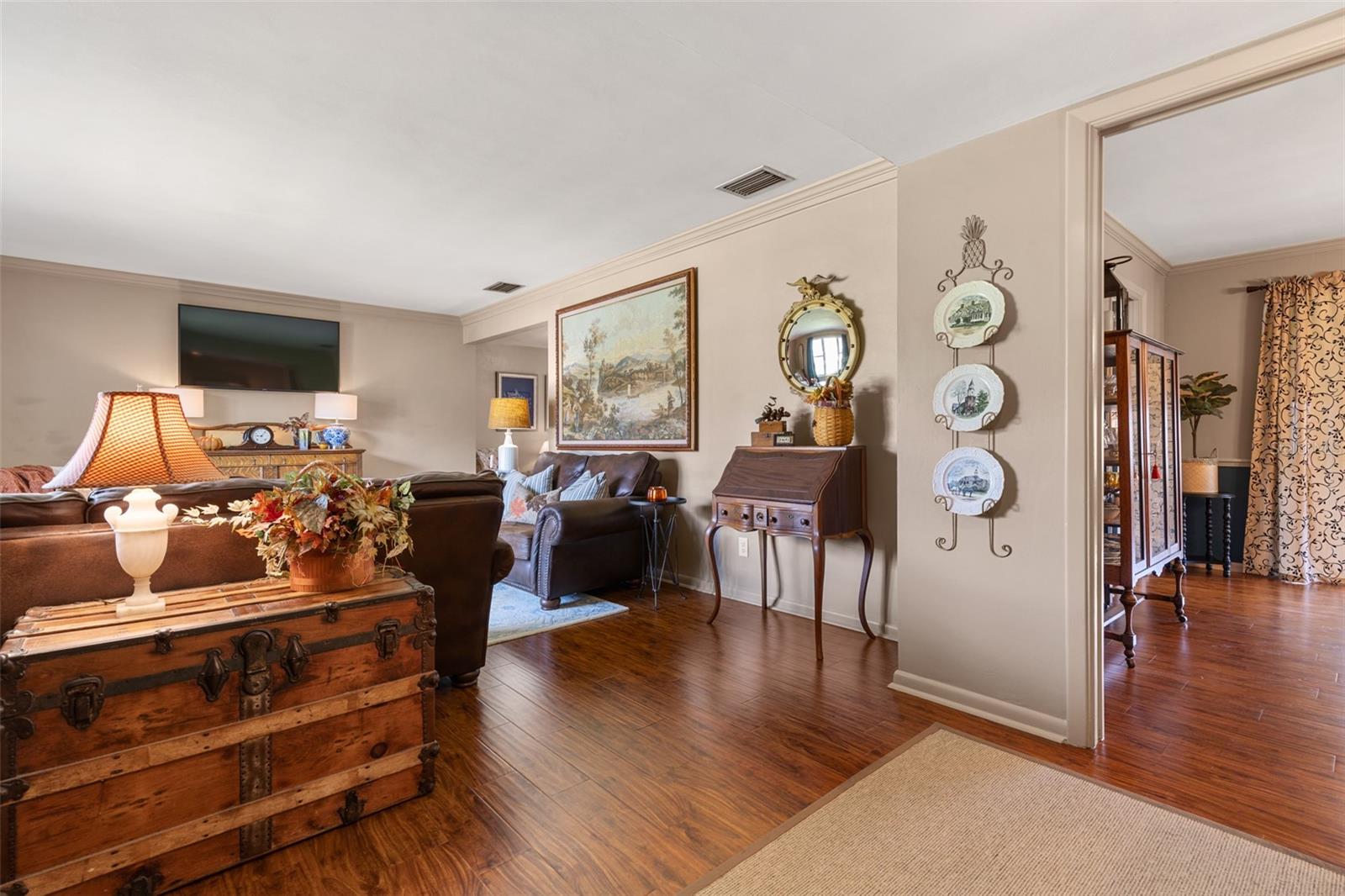 FAIRWAY ESTATES 6TH ADD - Residential