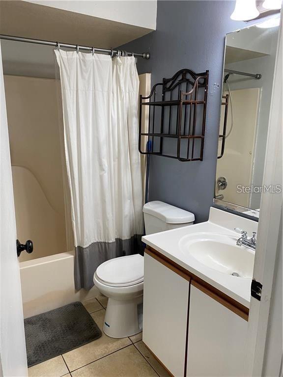 NORTHLAKE VILLAGE CONDO 9 - Residential
