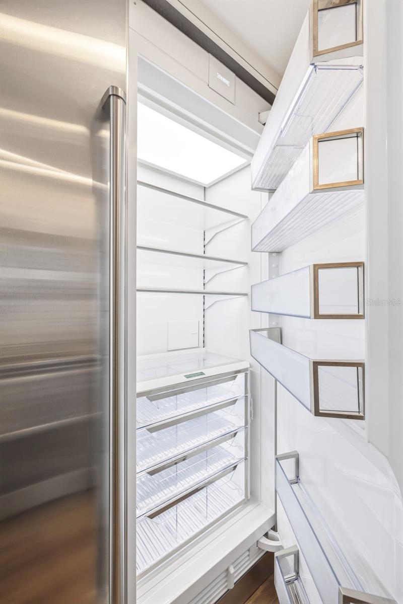 WEATHERLY THE CONDO - Residential