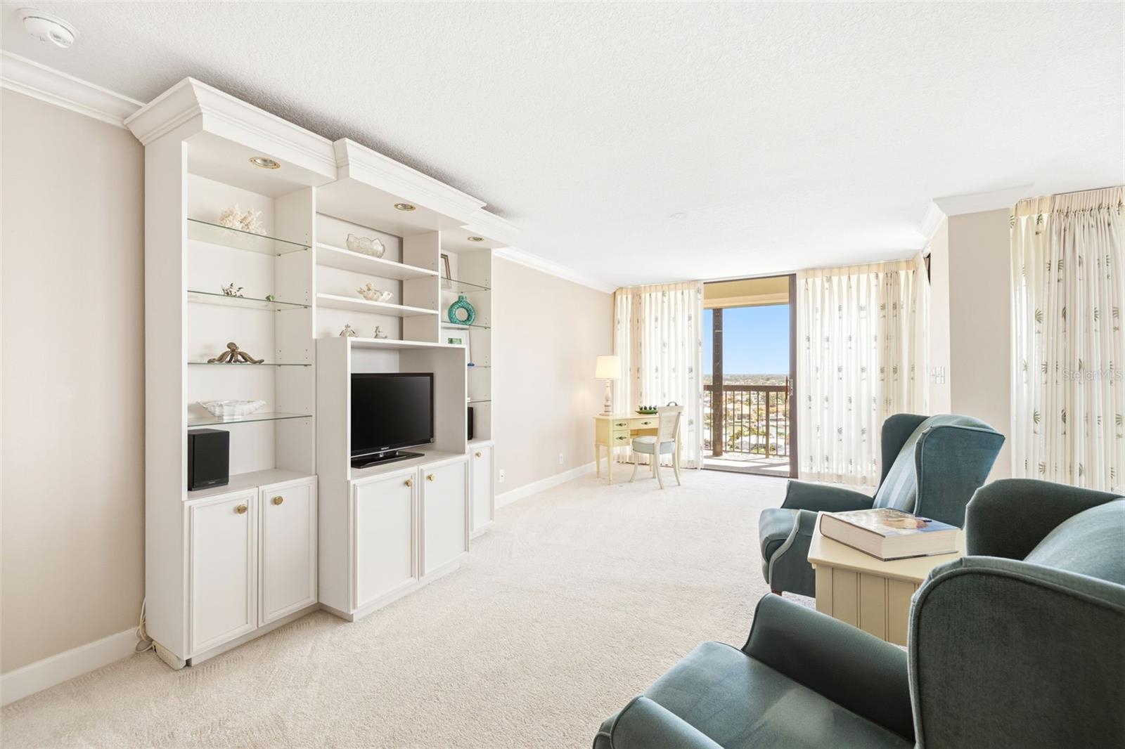 WEATHERLY THE CONDO - Residential