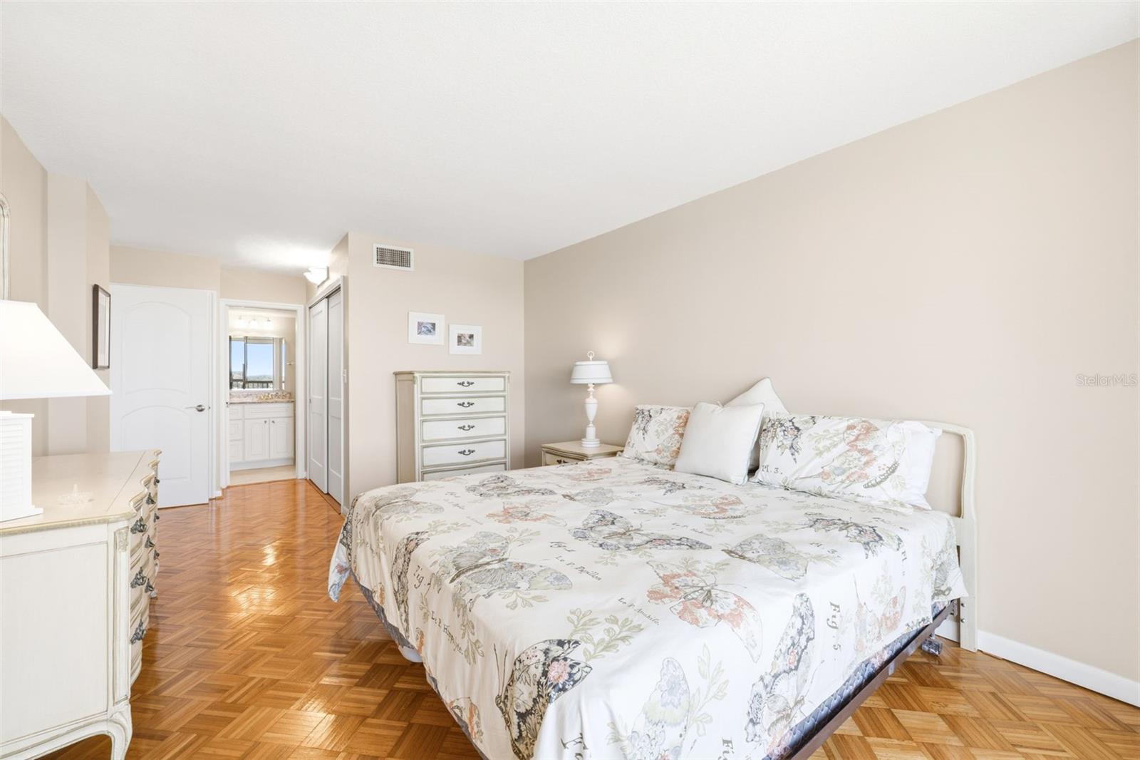WEATHERLY THE CONDO - Residential