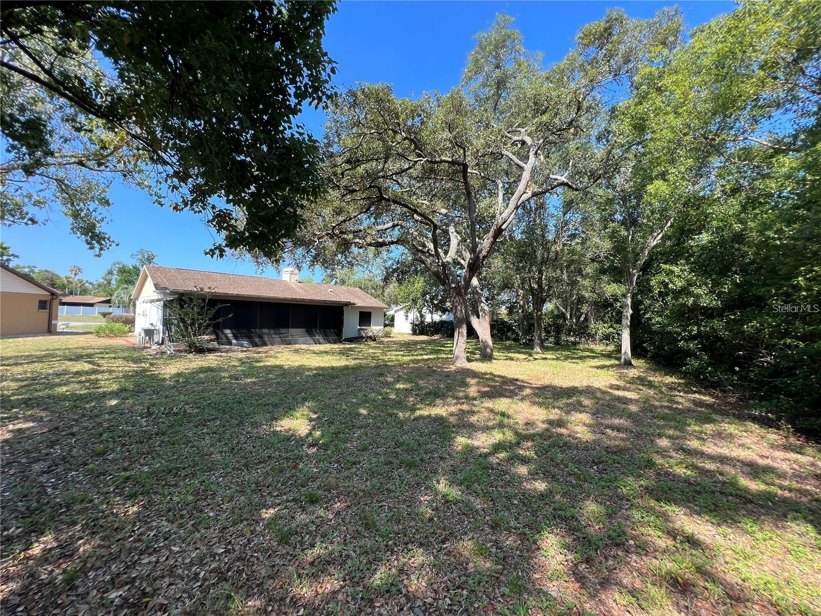 FOREST OAKS - Residential Lease