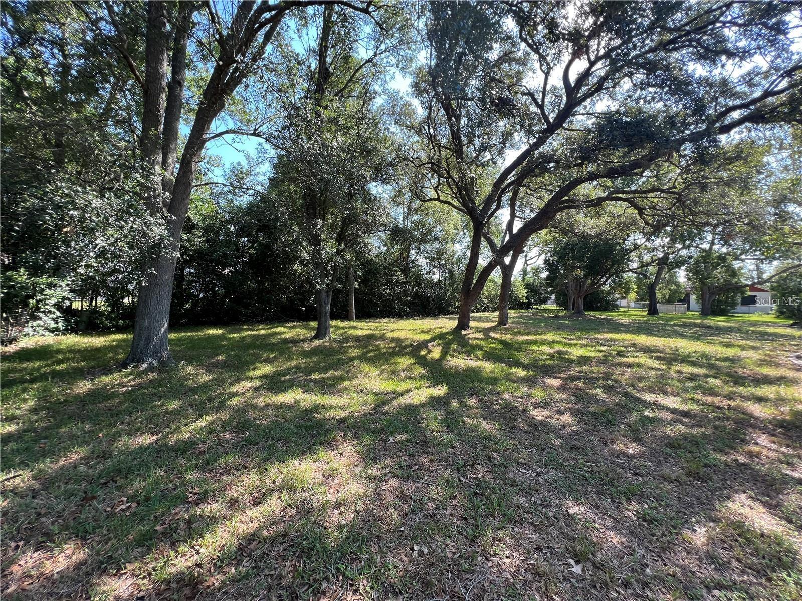 FOREST OAKS - Residential Lease