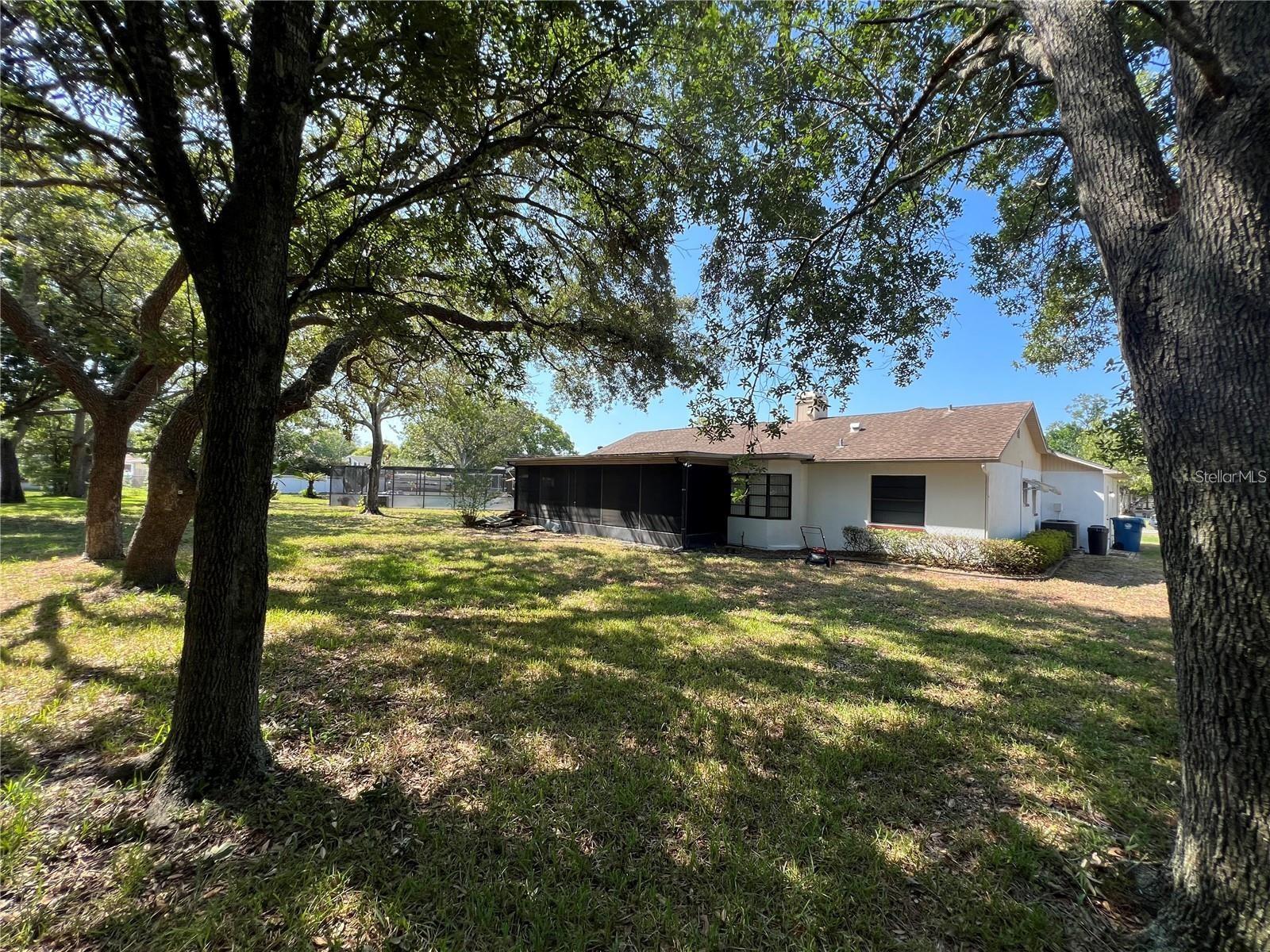 FOREST OAKS - Residential Lease