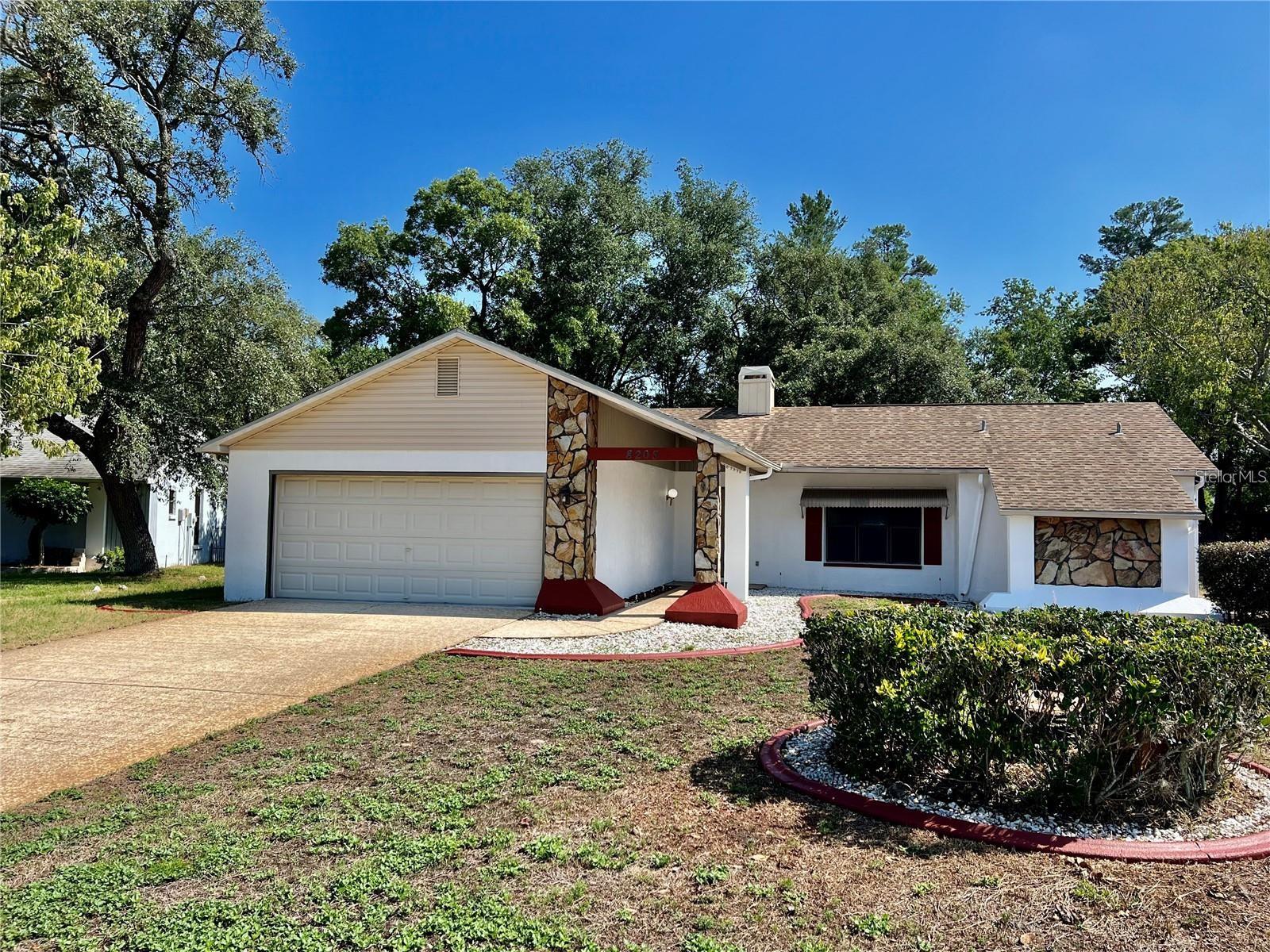 FOREST OAKS - Residential Lease