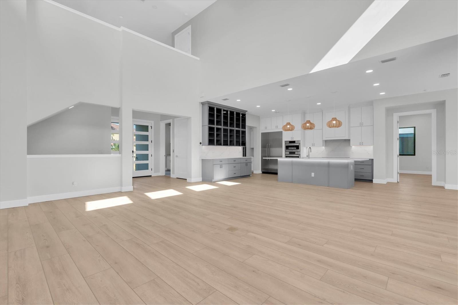 SKIMMER POINT PH III - Residential