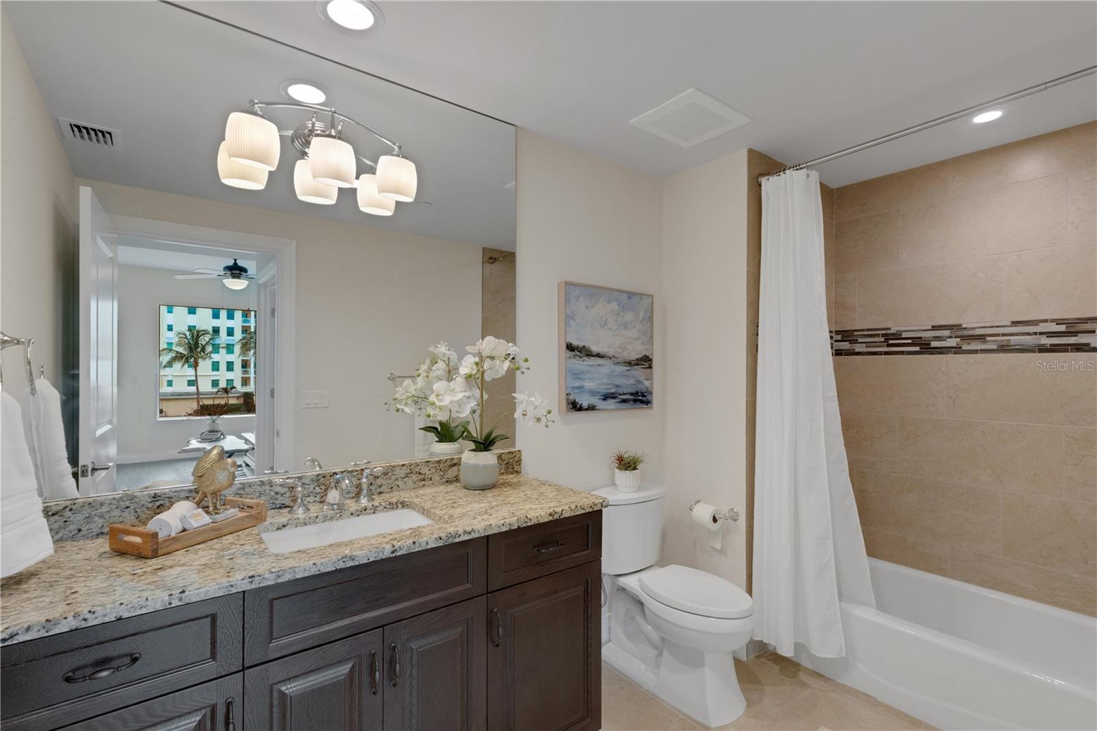 SUNSET POINTE AT COLLANY KEY III CONDO - Residential