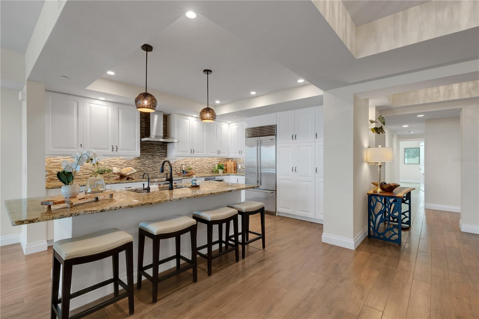 SUNSET POINTE AT COLLANY KEY III CONDO - Residential