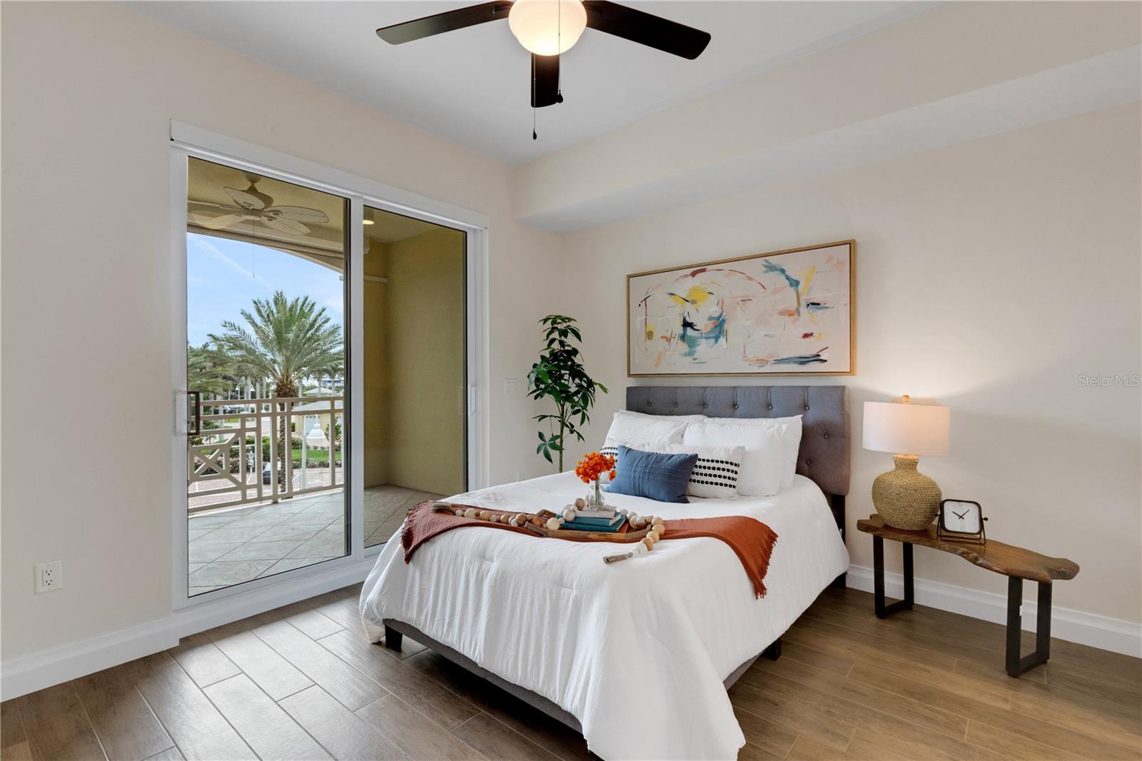 SUNSET POINTE AT COLLANY KEY III CONDO - Residential