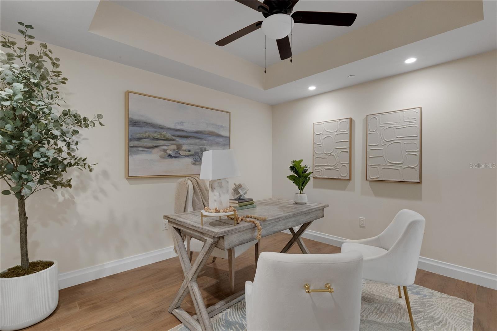 SUNSET POINTE AT COLLANY KEY III CONDO - Residential