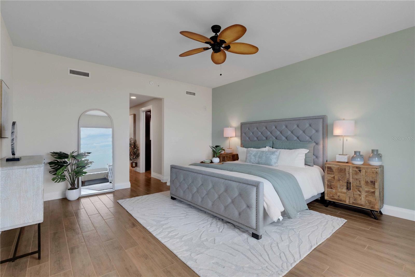 SUNSET POINTE AT COLLANY KEY III CONDO - Residential