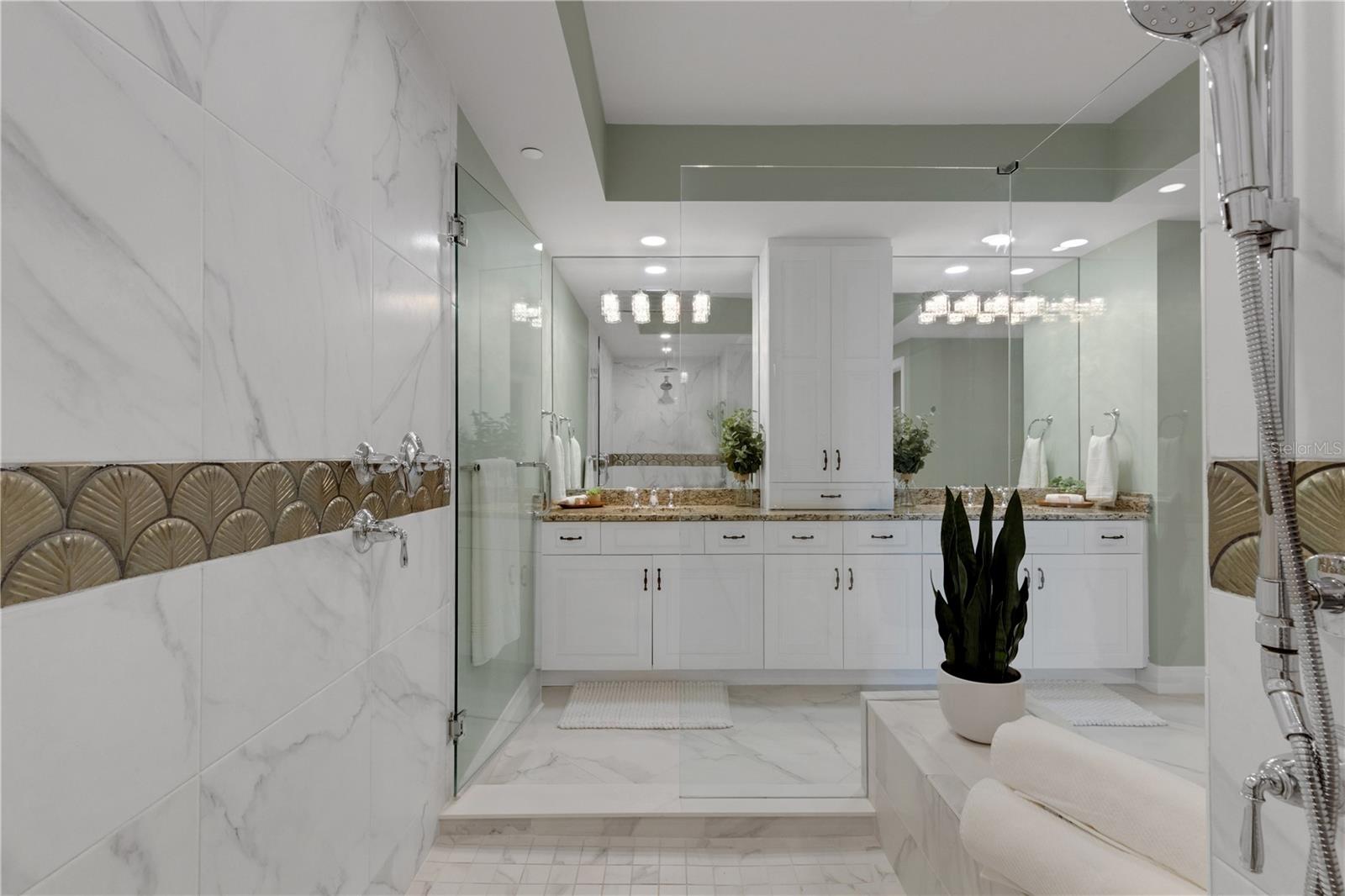 SUNSET POINTE AT COLLANY KEY III CONDO - Residential